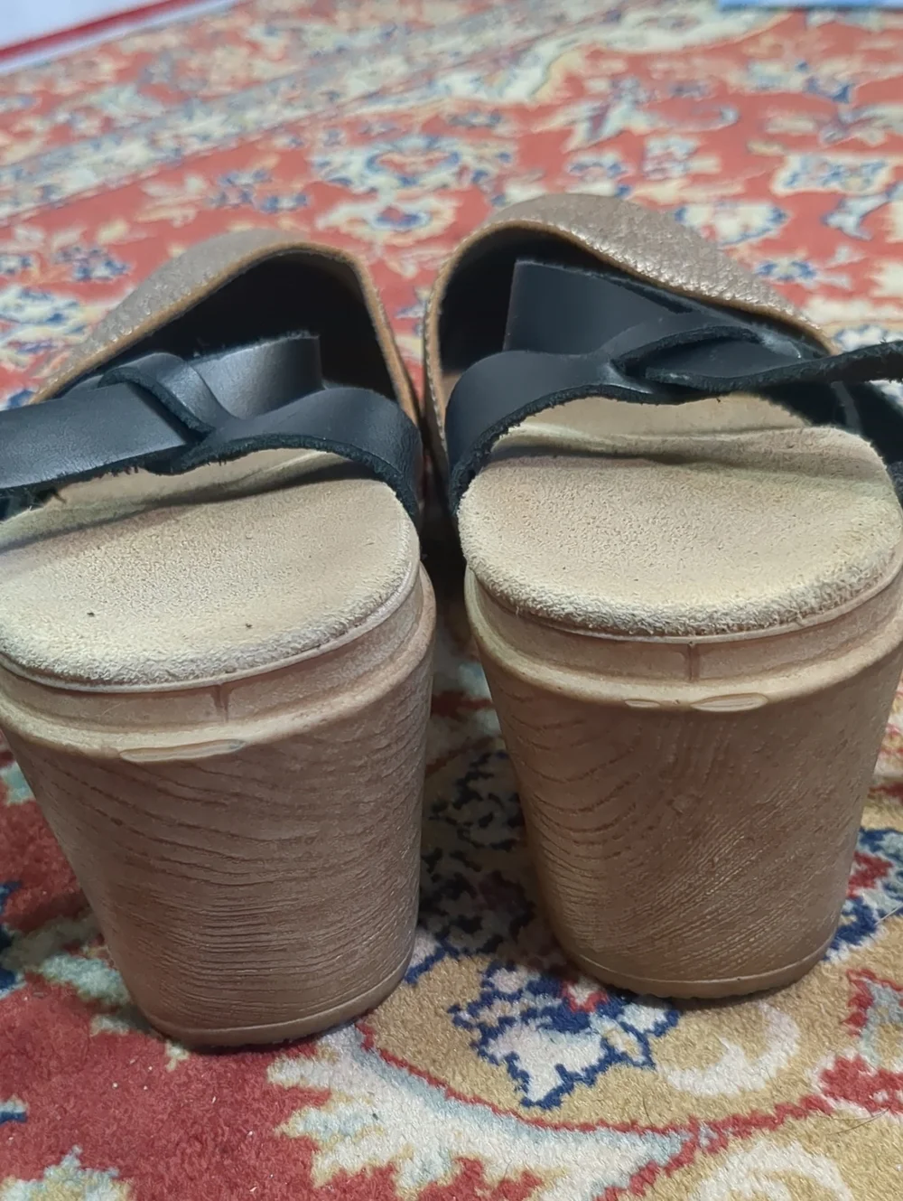 Calou stylish women